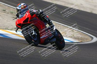 media/Sep-20-2025-TrackDaz (Sat) [[27f0cde673]]/B Group/1020am (Turn 3)/